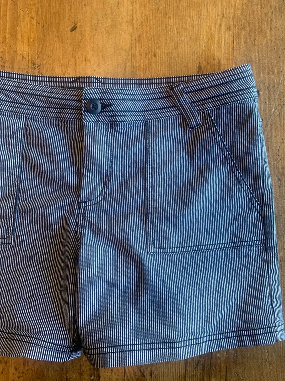 Prana Navy and White Pinstripe Women's Cargo Shorts - Picture 12 of 16